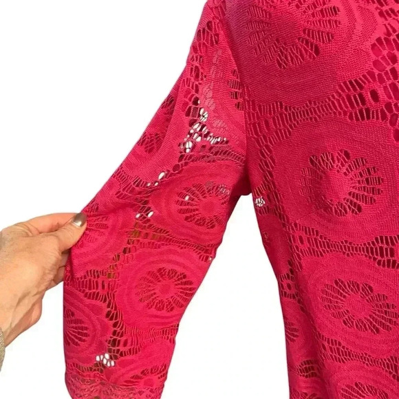 London Times Pink berry/Fuchsia Shift dress Size 14 Floral Lace Overlay Flowy - Picture 5 of 12